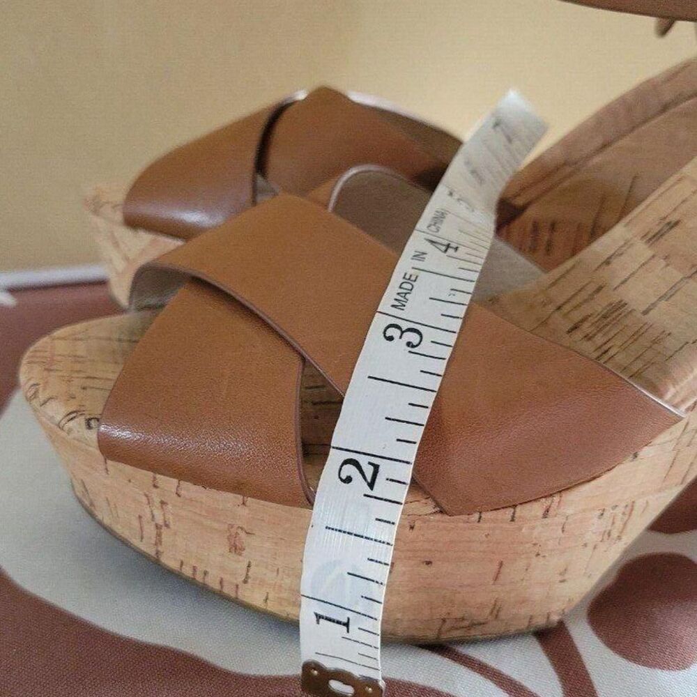 Micheal Micheal Kors Natalia Walnut Leather Cork Platform Sandals  7.5 - Picture 6 of 11